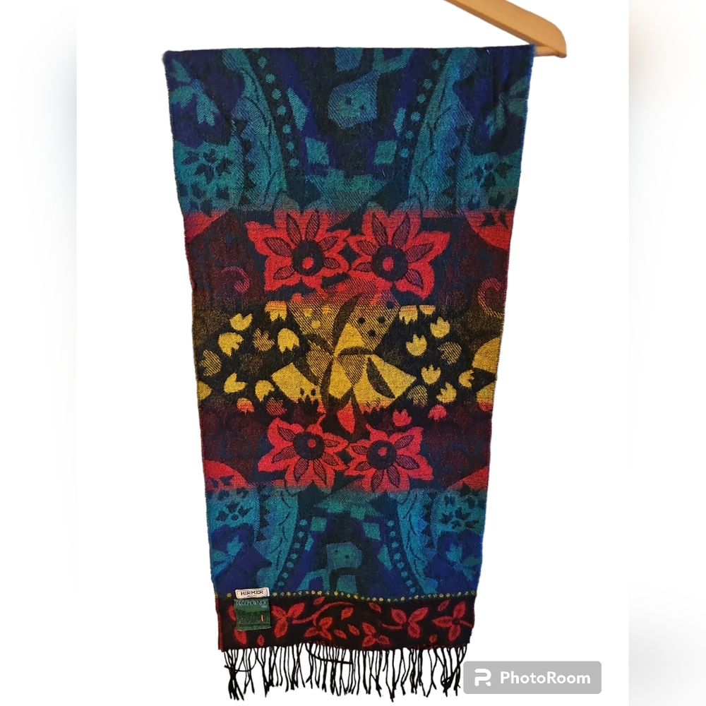 HIRMER Wool Scarf